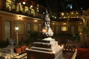 Отель Aarya Chaitya Inn  Катманду